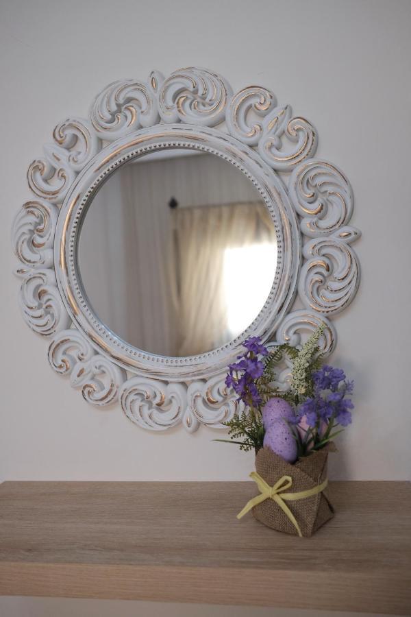 Irenes Apartment Kallithea  外观 照片