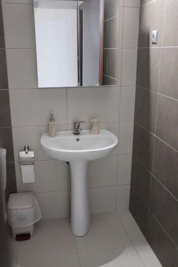 Irenes Apartment Kallithea  外观 照片